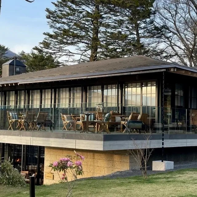 ザ・リッツ・カールトン日光のレストラン「レークハウス」の外観