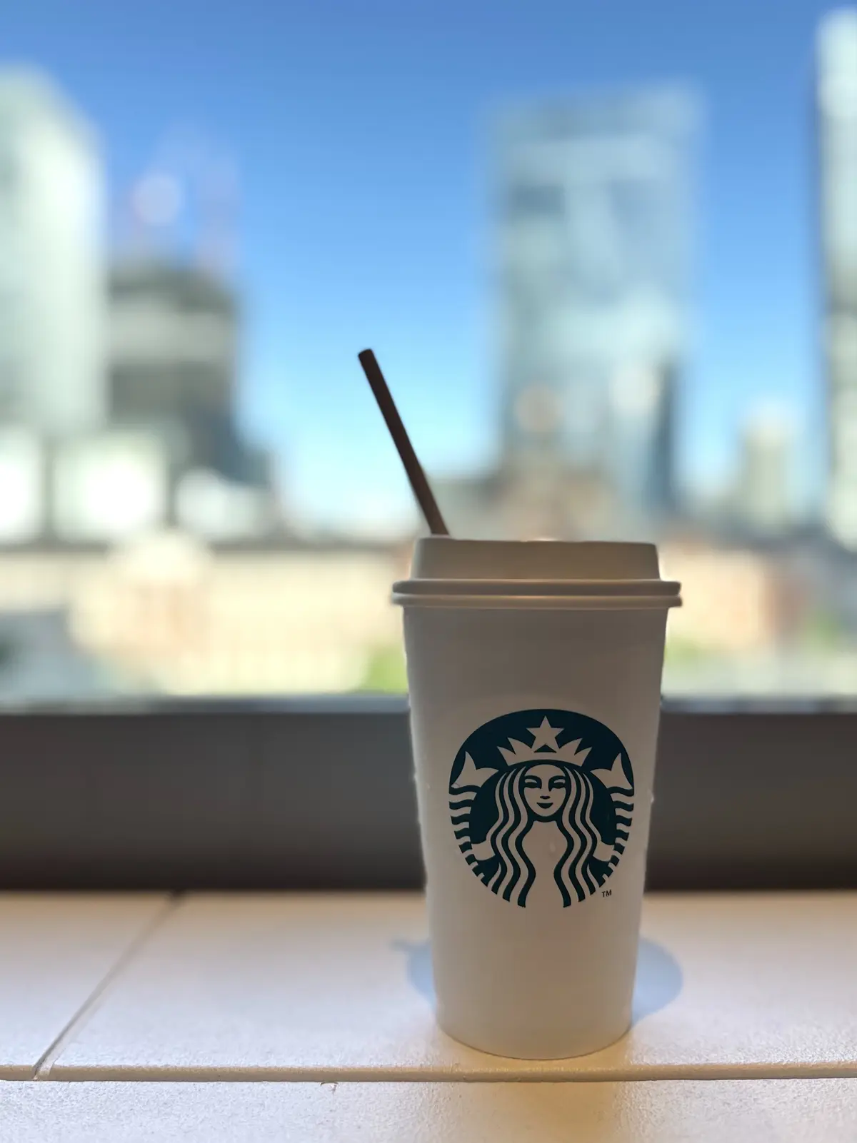 スターバックスコーヒー　丸の内ビルディング