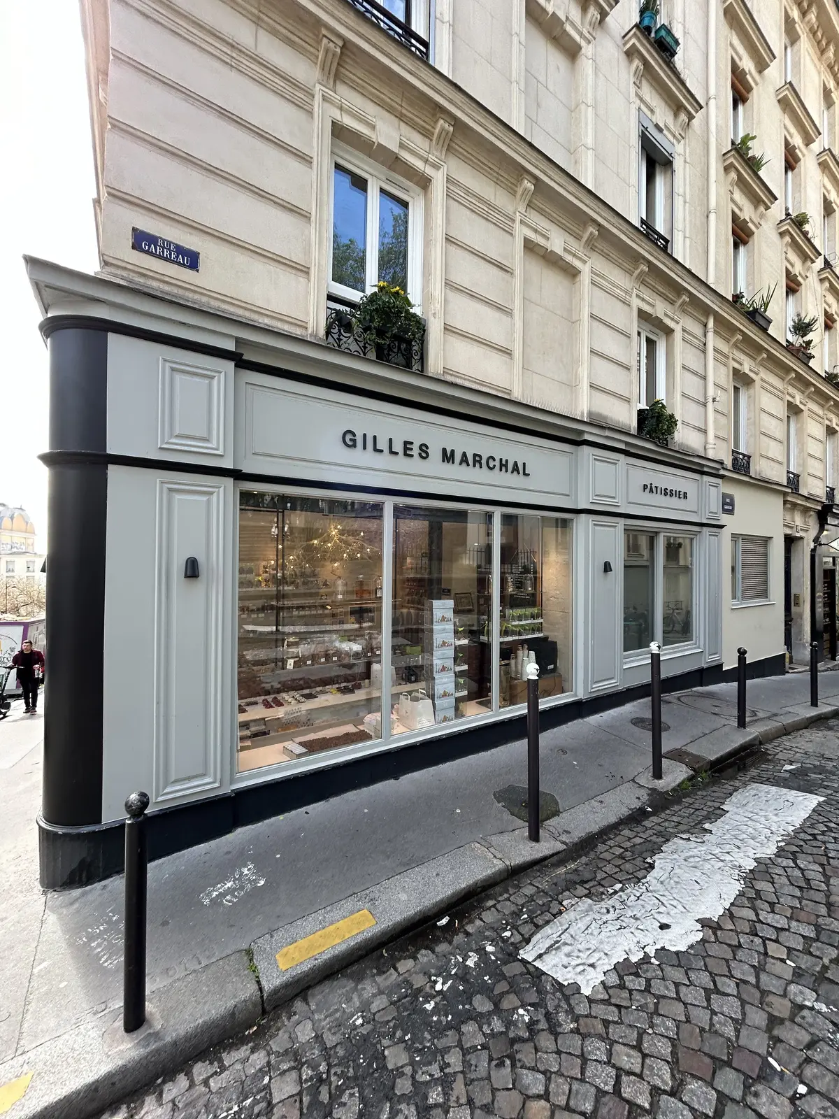 GILLES MARCHAL  ジルマルシャル　　チョコレート　モンマルトル
