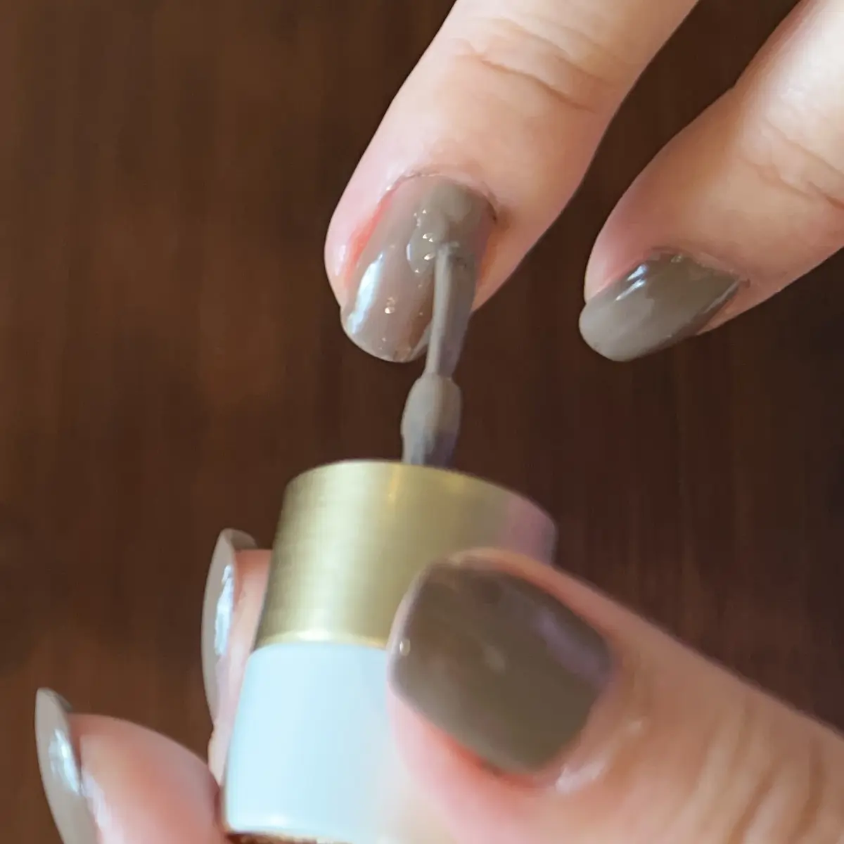 ネイルカラー2度塗り