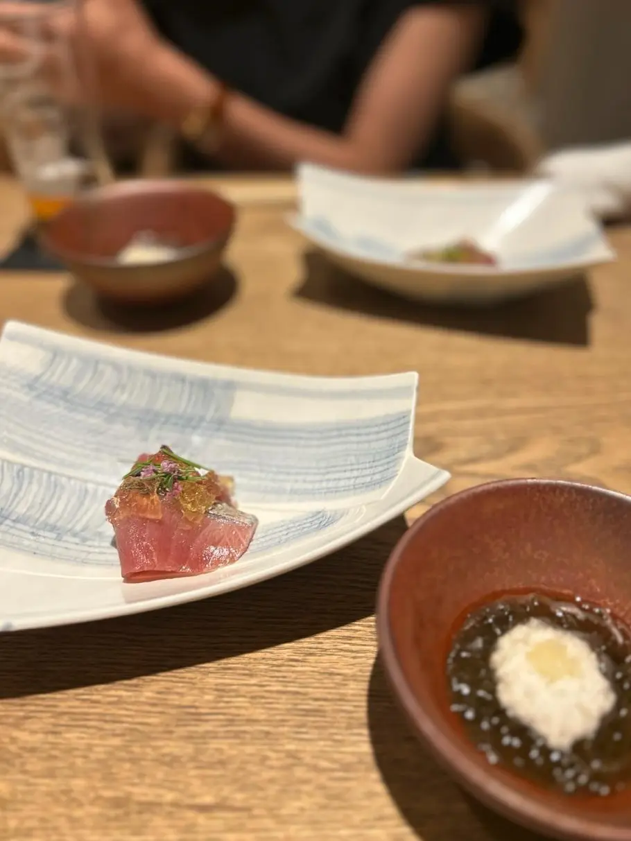 もずく酢　刺身