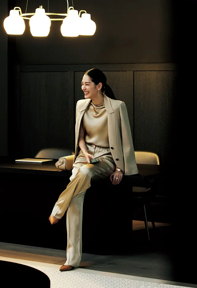 特別なオーラを解き放つ フレンドリーなソフトベージュ