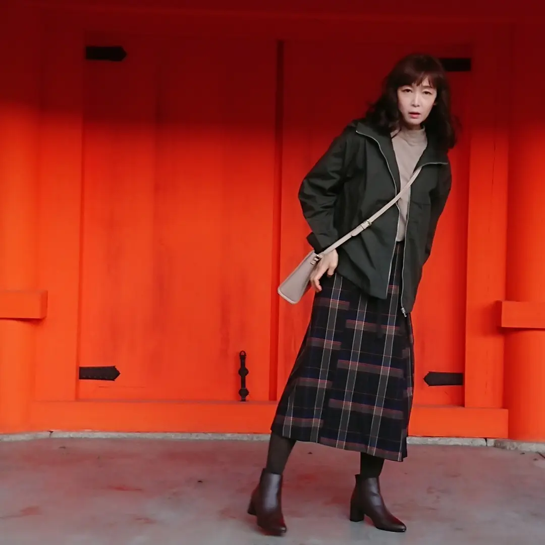 アウター  チェックスカート  ショートブーツ