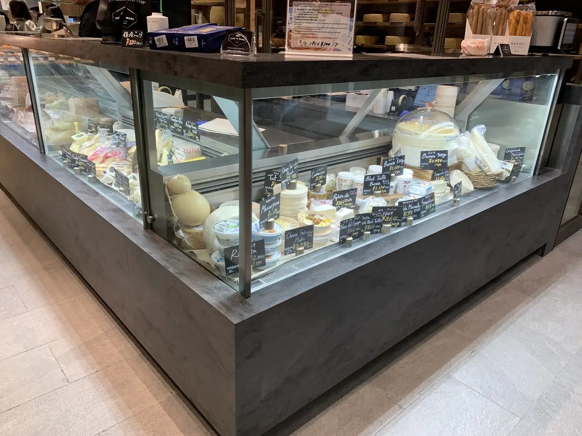 麻布台ヒルズのチーズ専門店