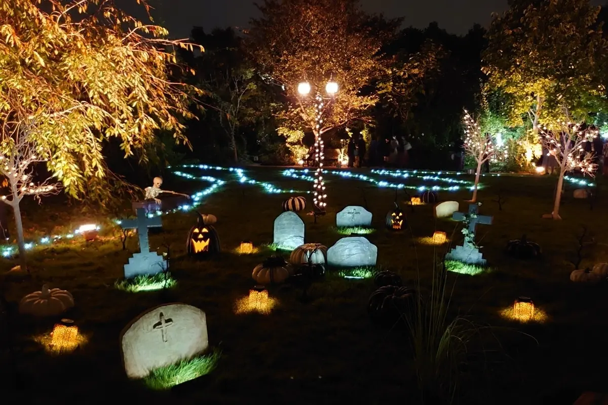 横浜イングリッシュガーデン　ハロウィンナイト