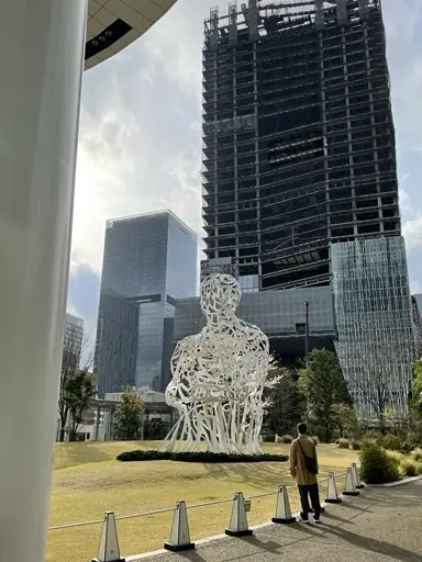 虎ノ門ヒルズのオブジェ