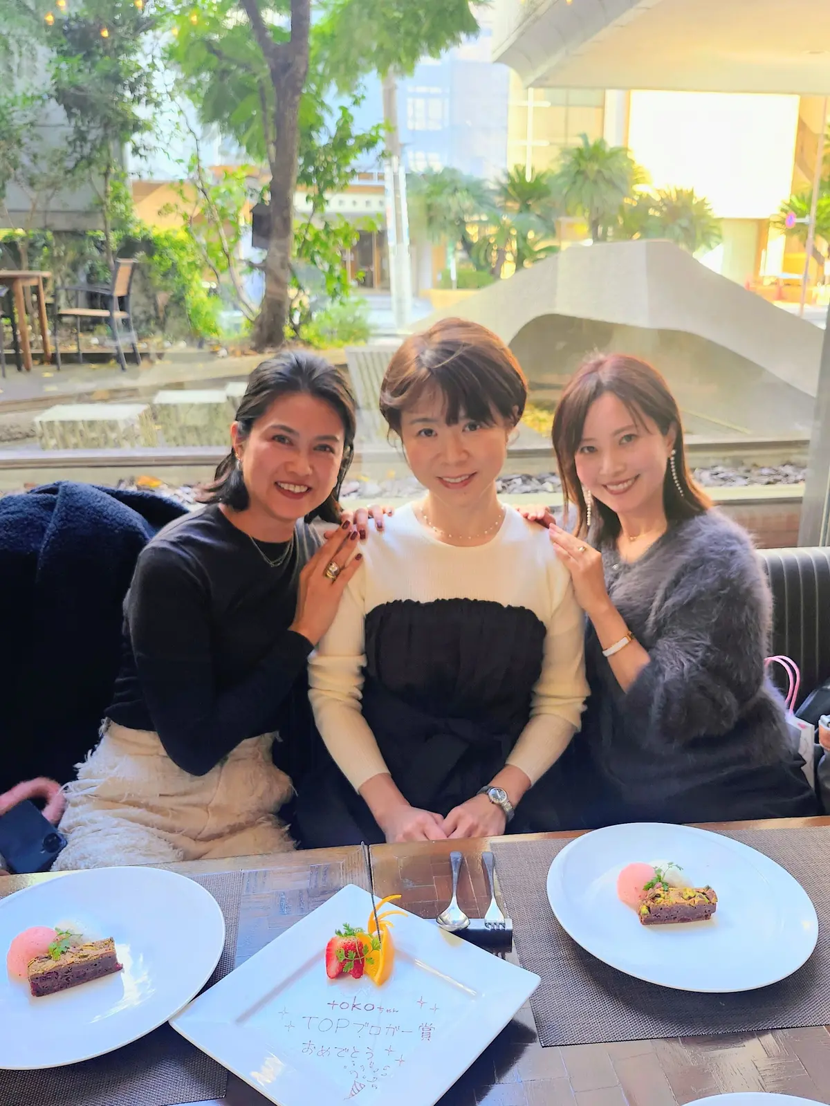 アンカーポイント、永田町ランチ、忘年会ランチ、40代ファッション、炭火焼きグリル、炭火焼きステーキ、ドラマ相棒、ロケ地、40代ファッション