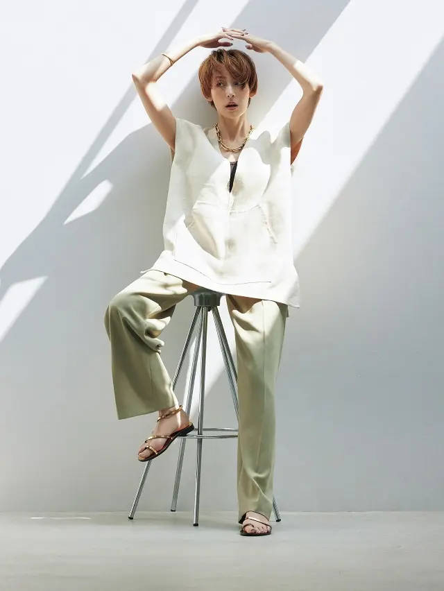 アンクルストラップサンダル