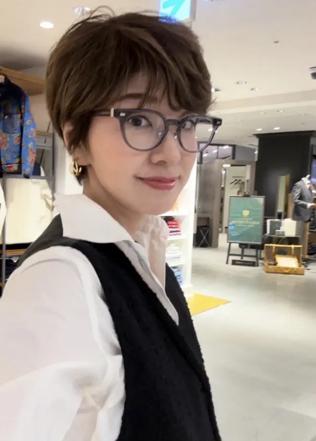 秋のブラックコーデ。の画像_8