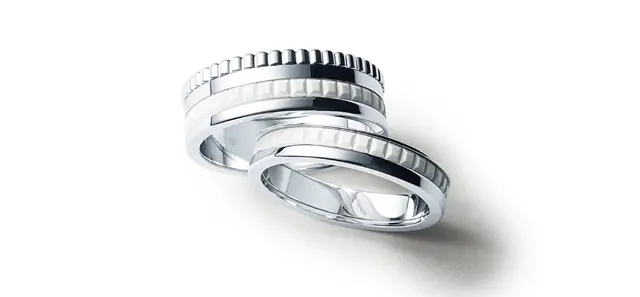 ブシュロンの「キャトル ダブルホワイト リング」