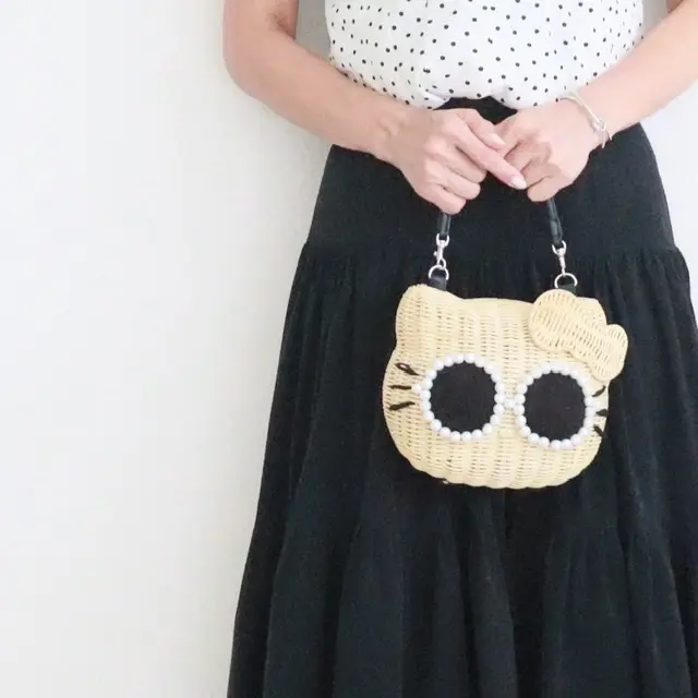 大人かわいいキティちゃんとお出かけの画像_2