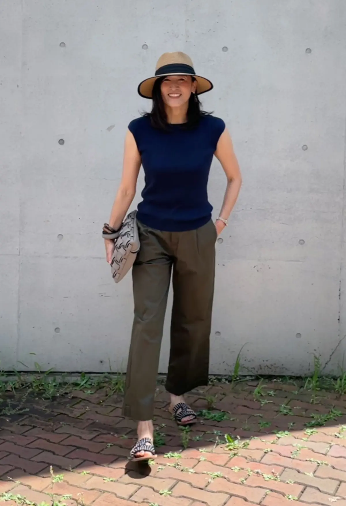 華組　パンツコーデ