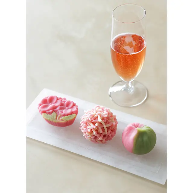 とらや 「手折桜」「遠桜」「都の春」