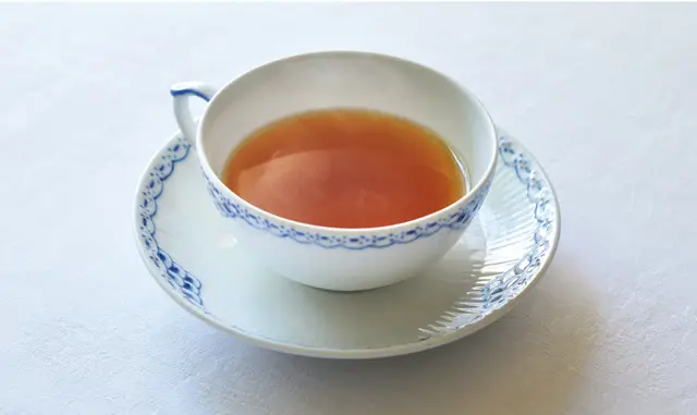 濃厚かつ清らかなコンソメソープ。￥2,200