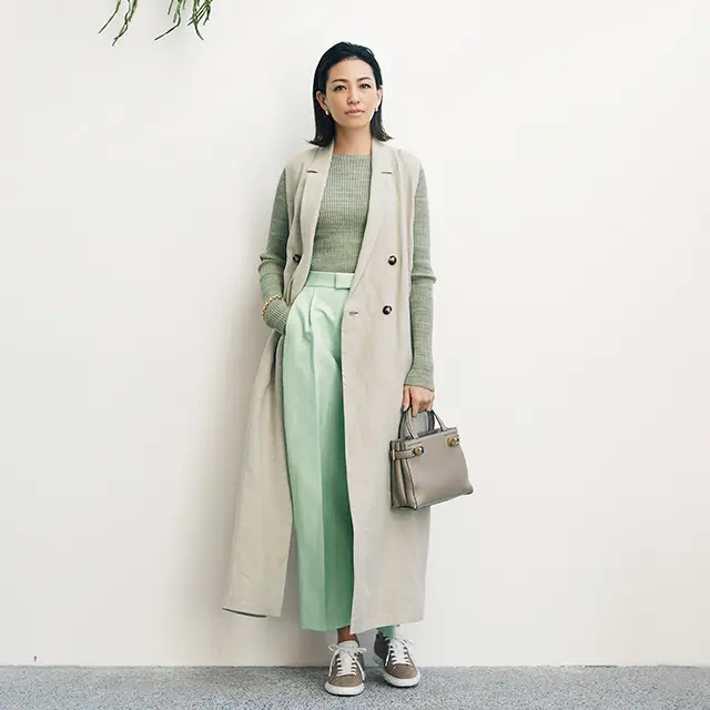 ジレを一枚プラスするだけで 着こなしに奥行きが生まれる