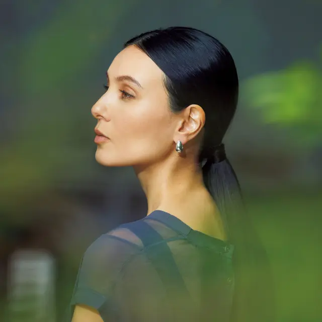 シルバーのフープピアス