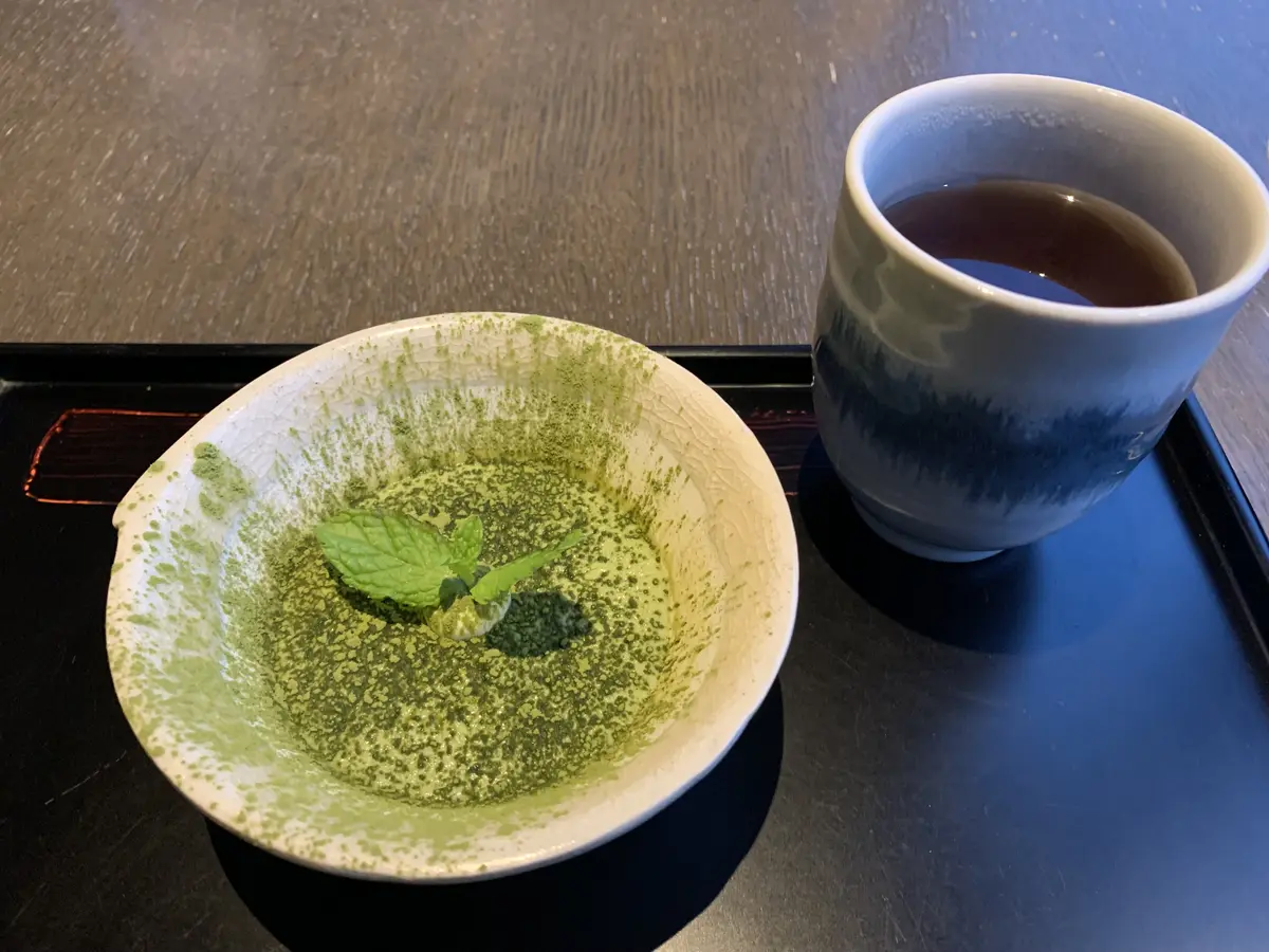 ぐり茶のブリュレとお茶