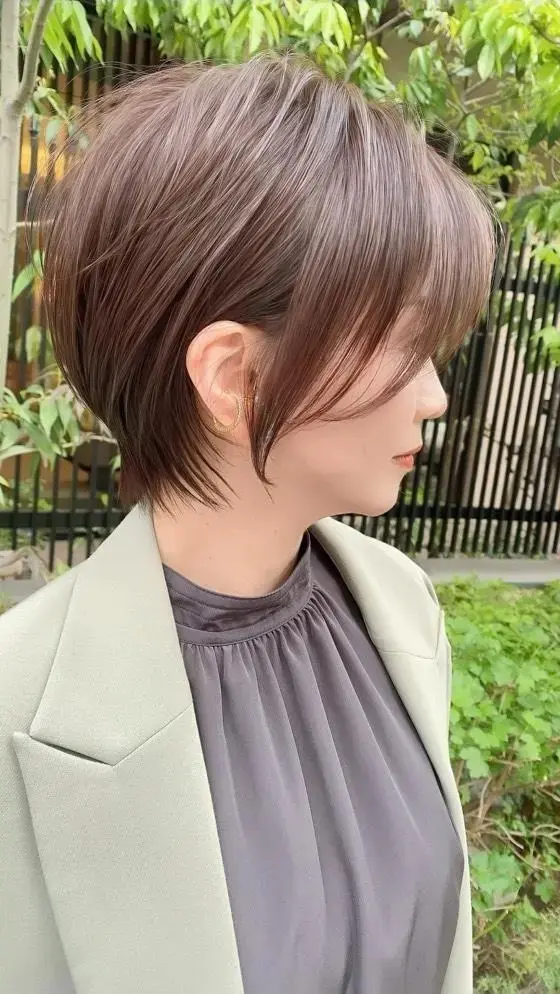 マンネリになりがちなショートにウルフで変化をつける！