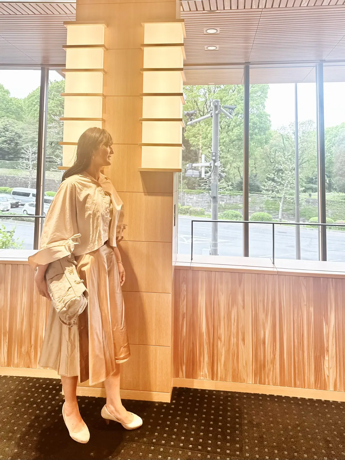 ベージュ艶感skirt 3styleの画像_3