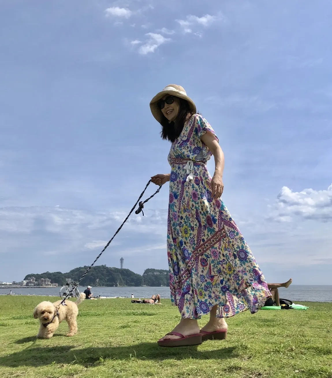 ボタニカル柄ワンピース