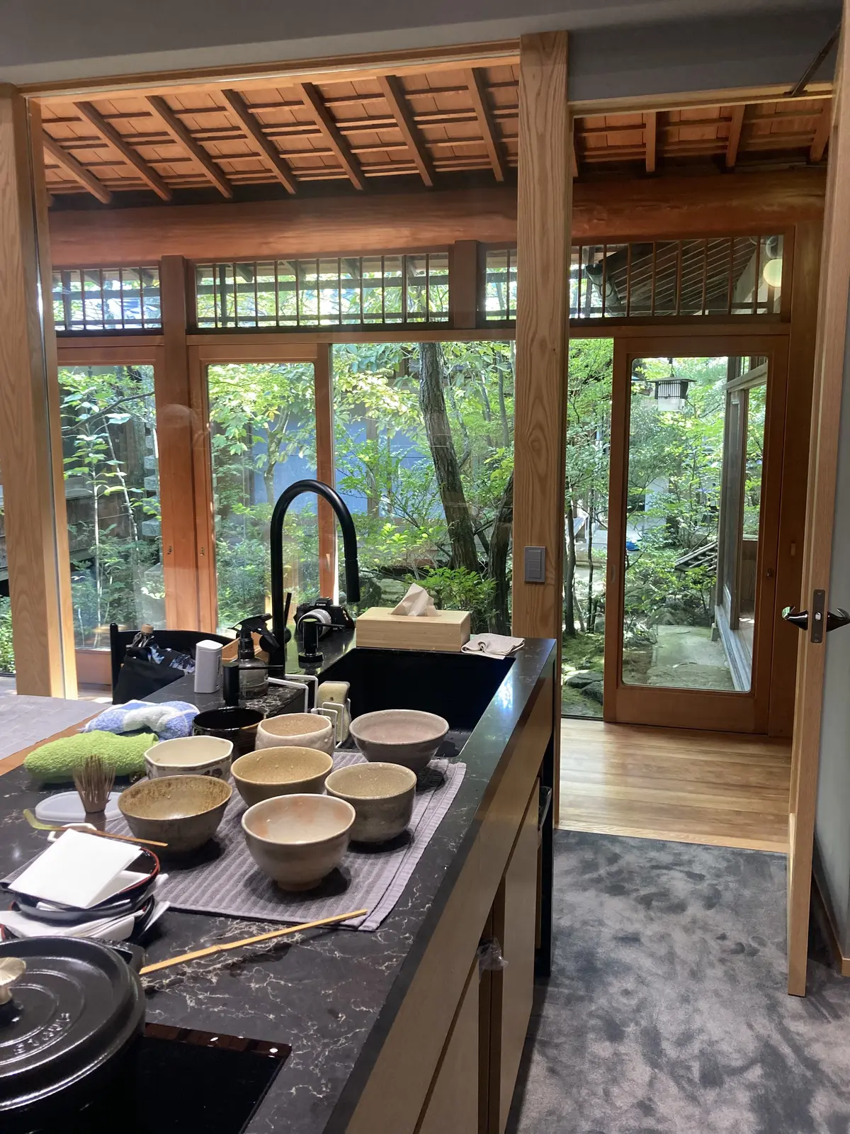 庭の匠にご指導いただく寄せ植えワークショの画像_6