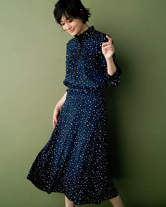 少量のフリルとマーメードラインでほんのり女らしく