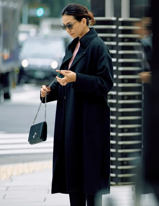 古典的なローデンコートを都会的にブラッシュアップ