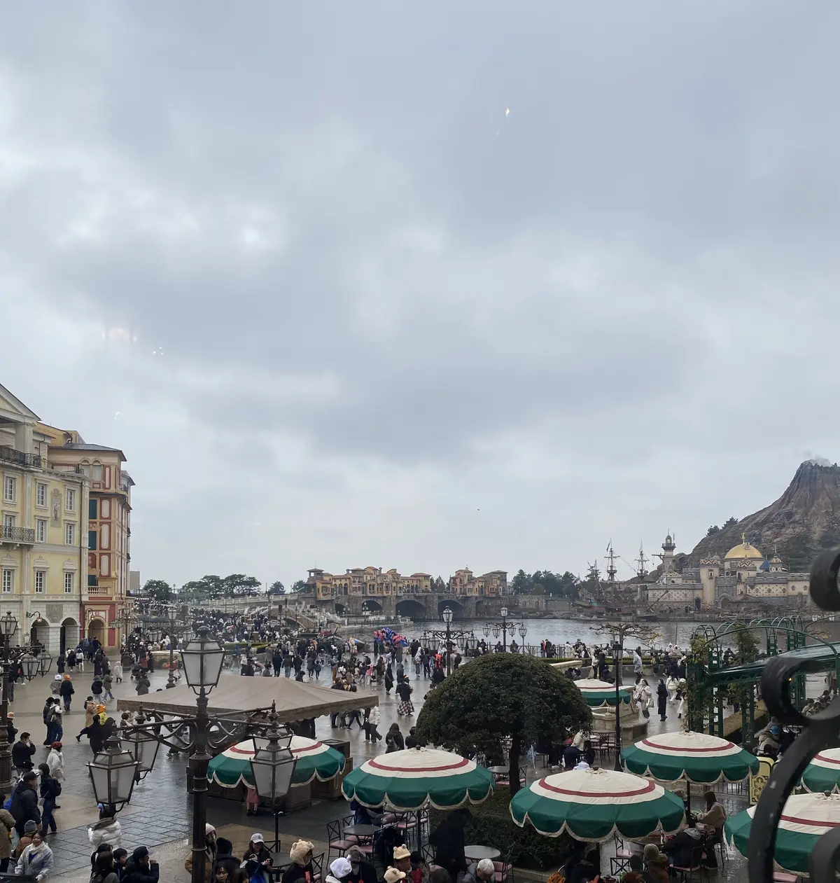 初上陸！！　ファンタジースプリングス　デの画像_1