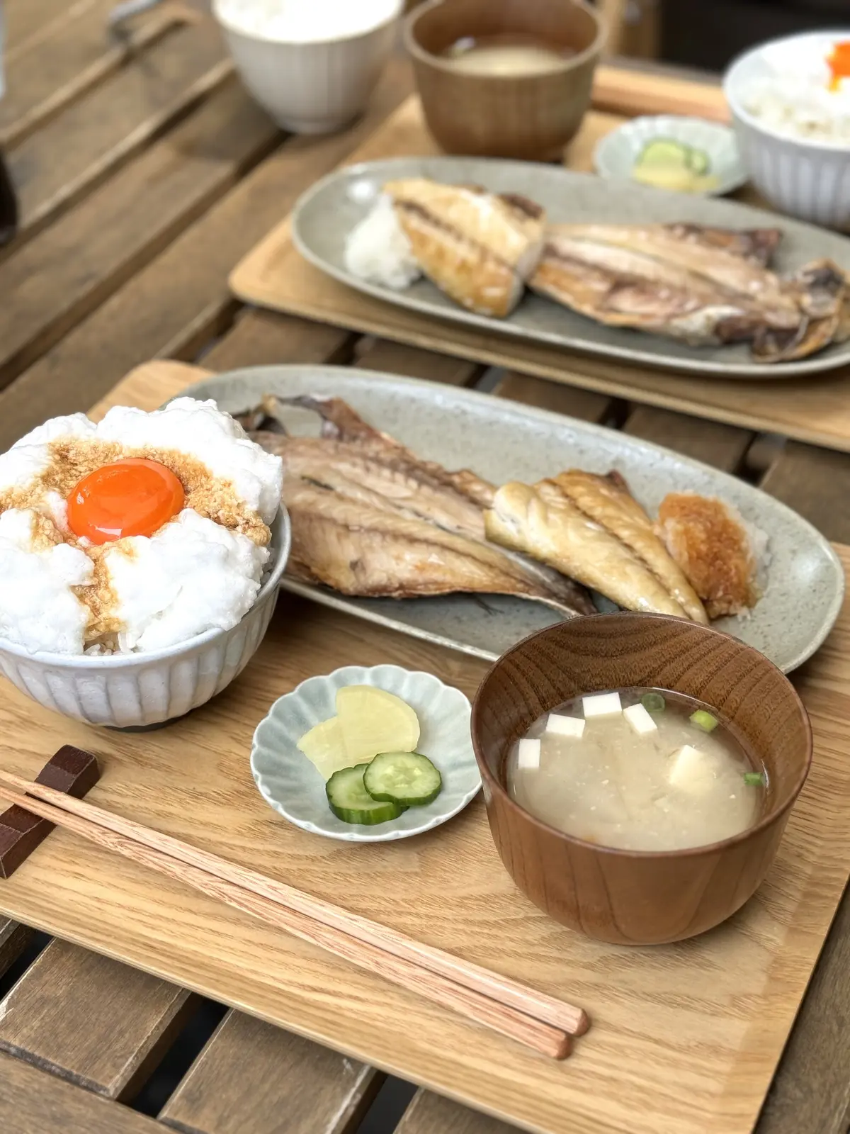 デニムベストがコーデに新鮮な風を運んできの画像_10