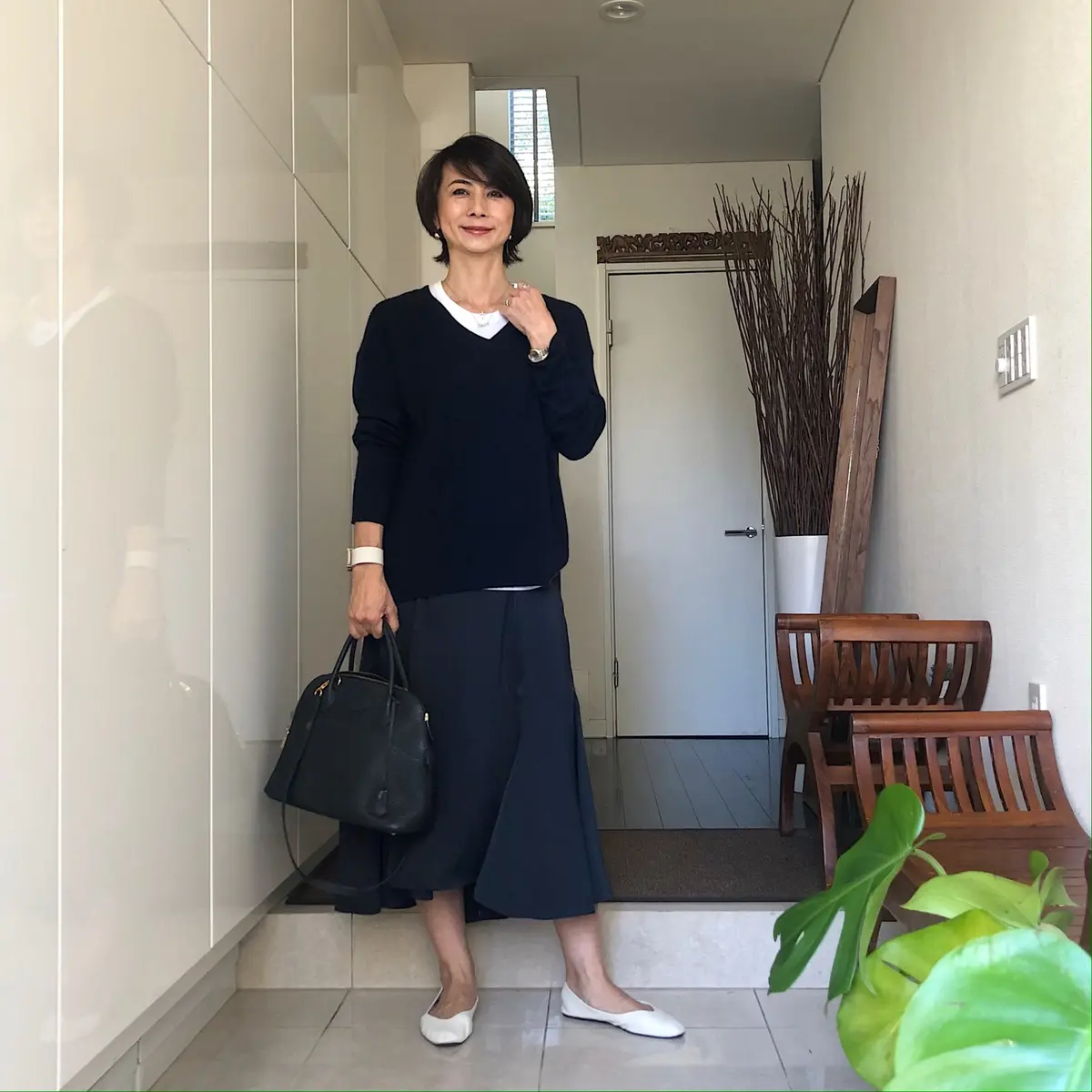 オールネイビーのワントーンコーデの画像_1