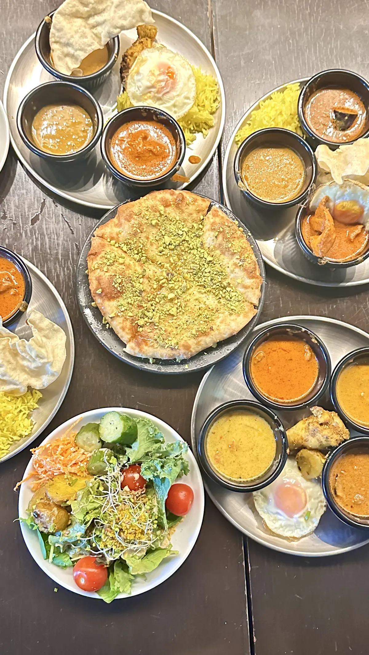 六本木「ニルヴァーナ」でキーマカレーレッの画像_6