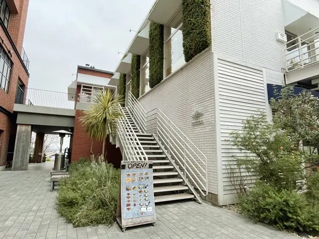 マリンウォーク横浜のおしゃれな街並み