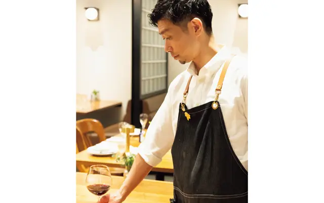 ソムリエの大野幸一氏