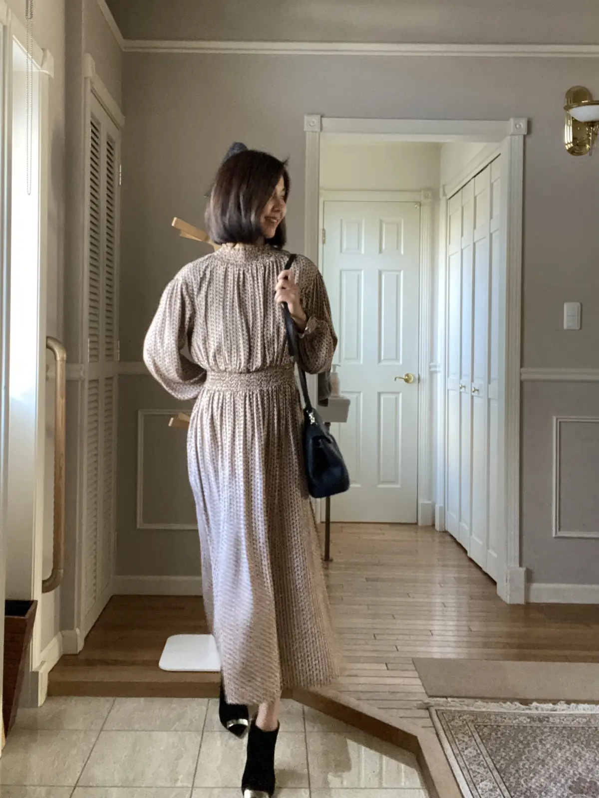 クラシカルワンピースのふんわりコーデの画像_4