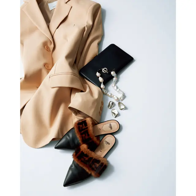 《arrange1》特別感のある小物でドレスアップ