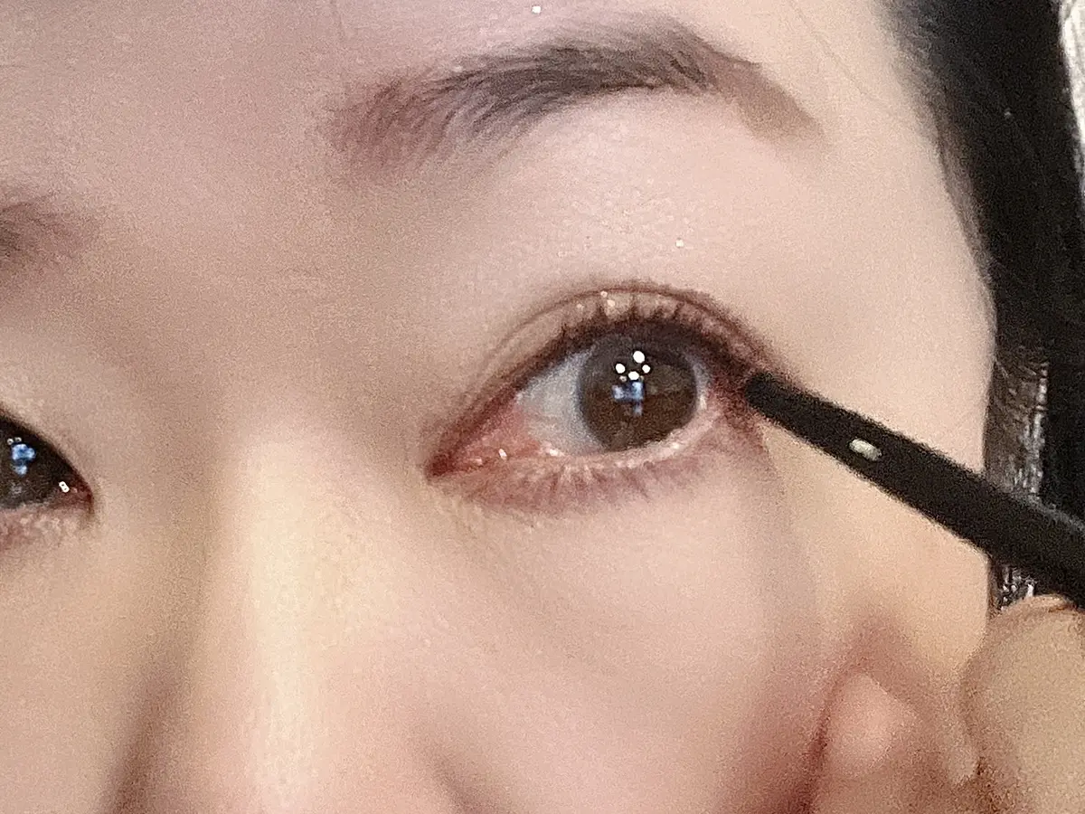 アイライナー　プロセス