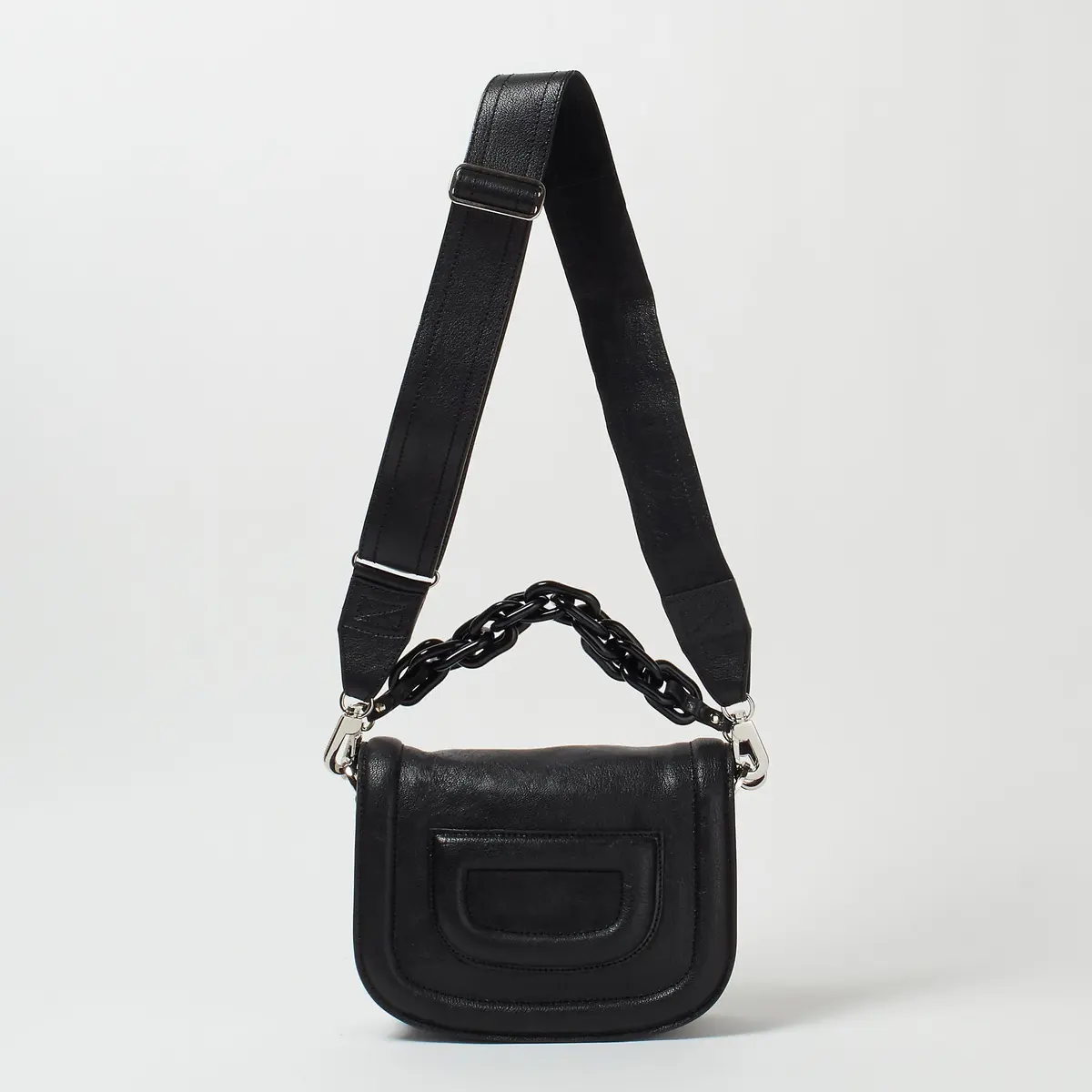 シンプルスタイルを格上げする“ひとワザ”の画像_14