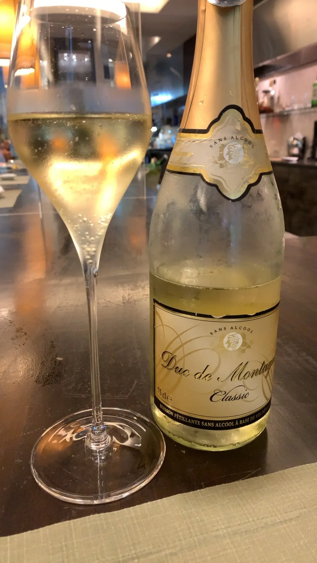 モロッコの日常生活。パン、メイク、女性のの画像_1