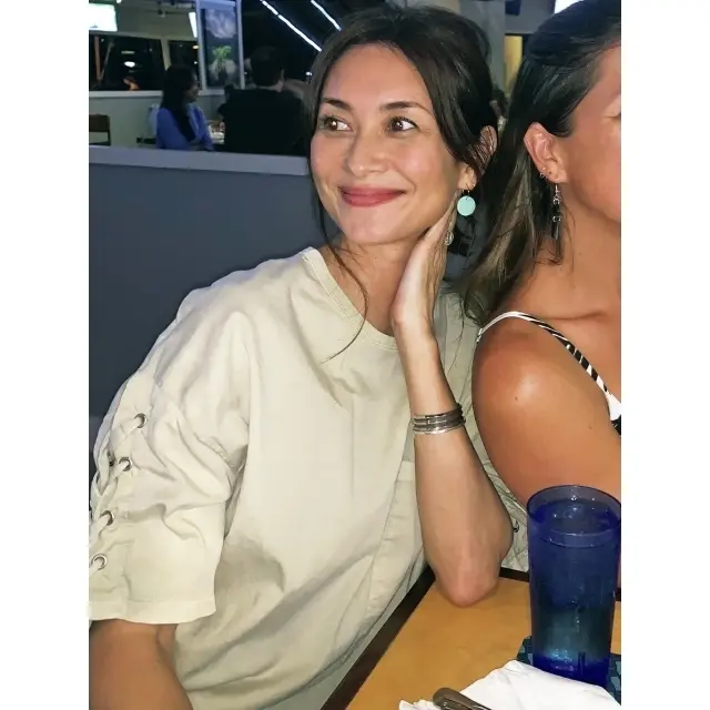 お気に入りのドレッシーTシャツのひとつ