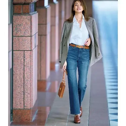 【50代 パンツ】脚長見え＆抜群のはき心の画像_1