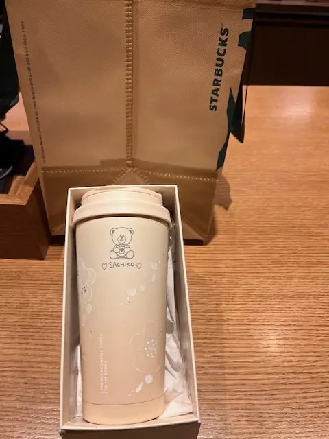 韓国旅行3日目　スタバで刻印タンブラーの画像_6