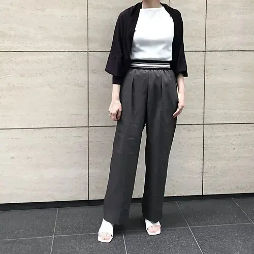 【50代 ファッション】気温25度に何をの画像_4