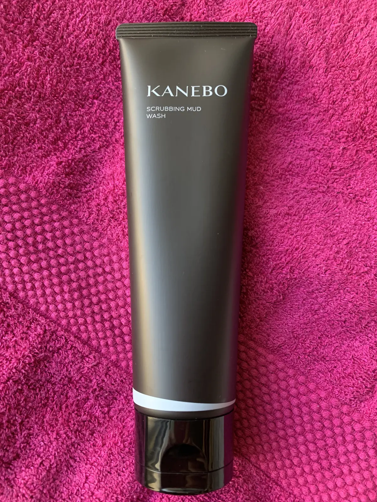 KANEBO　スクラビング マッド ウォッシュ