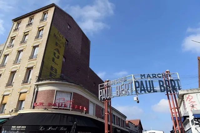 パリ、サントゥーアンの蚤の市