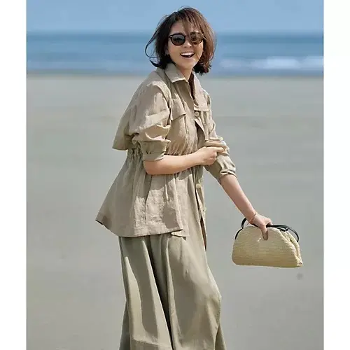 着用アイテムはChaos×eclat ラミーブルゾン