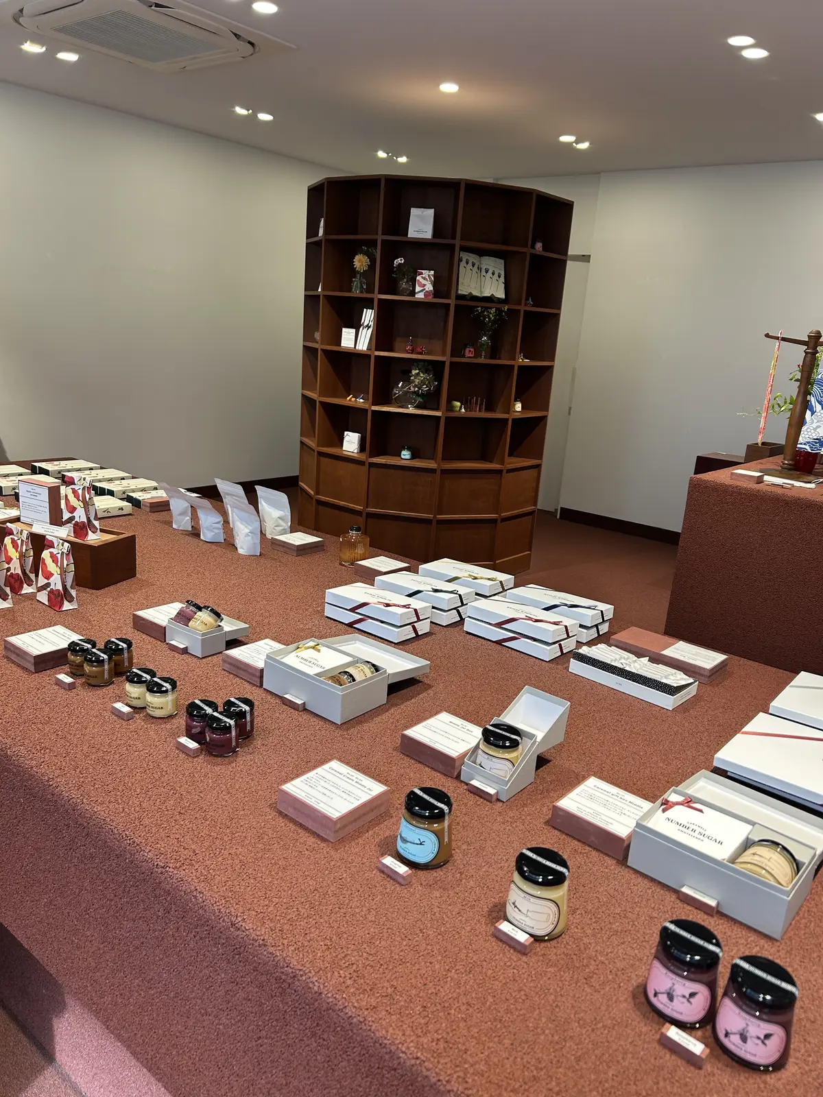 お洒落な代官山はジレや古着屋さんで見つけの画像_12