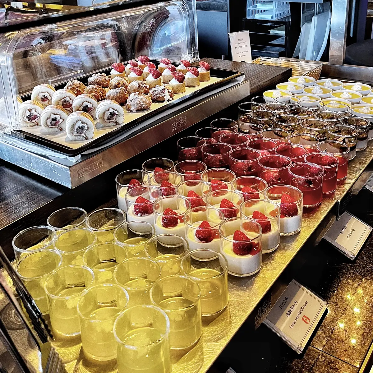 ずらりとスイーツ