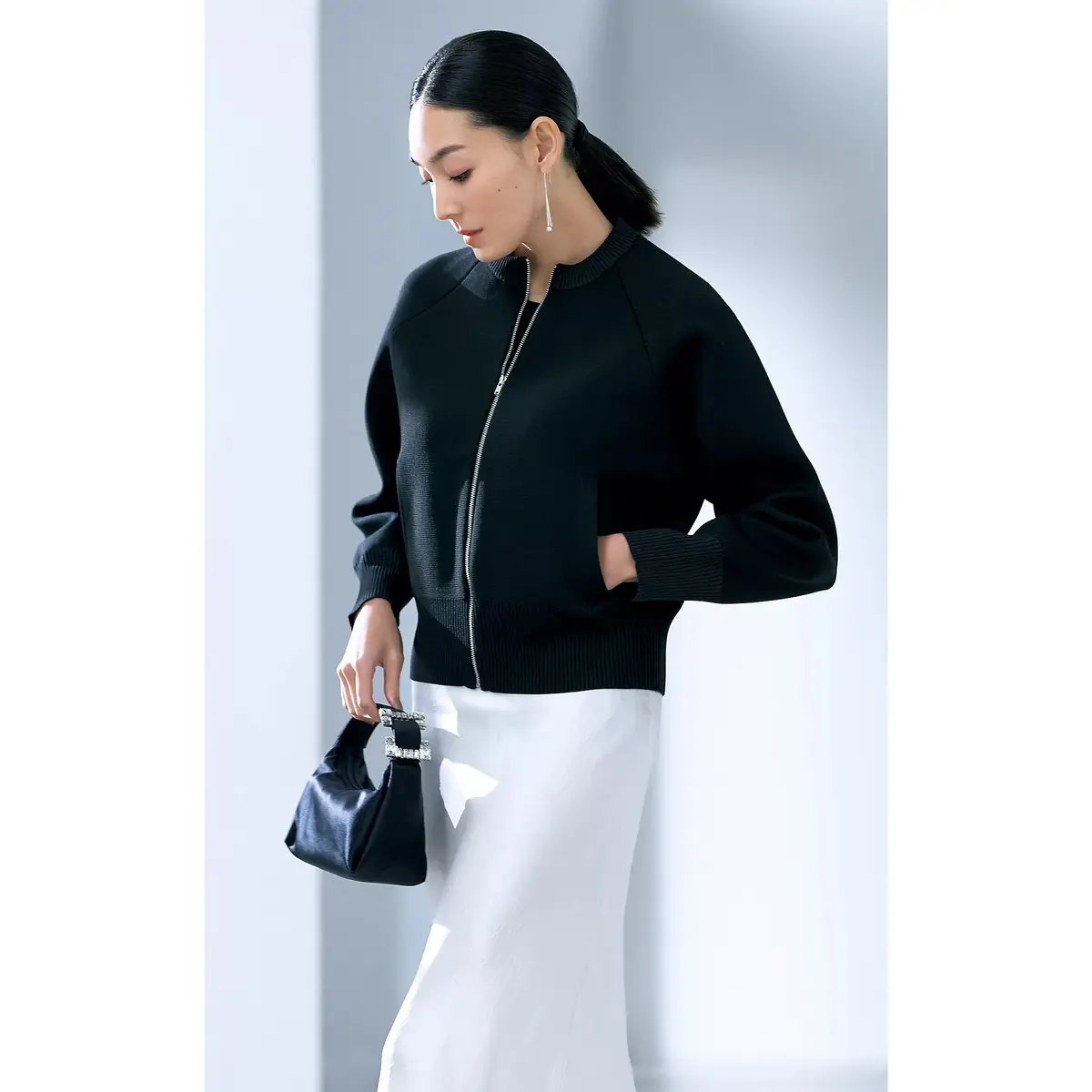 カットソートップスやイージーパンツ…おしの画像_9