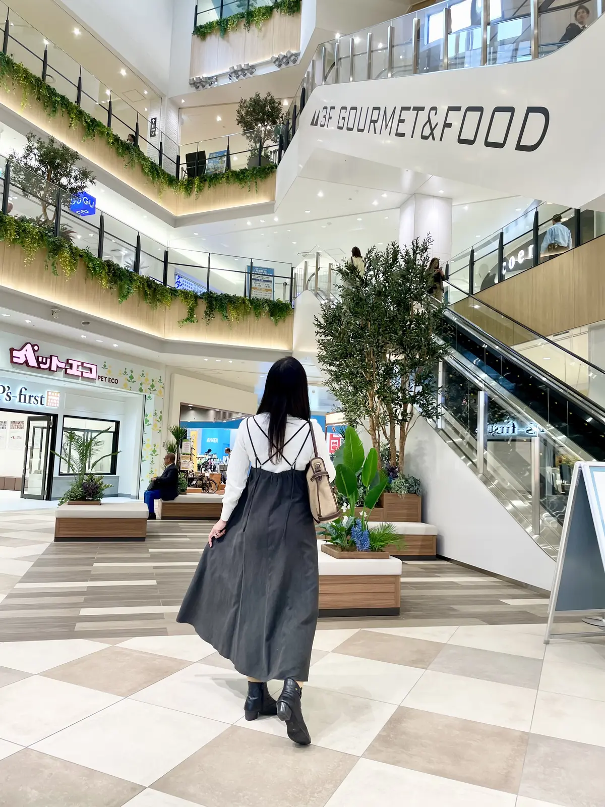 ららぽーと、ららぽーと東京ベイ、ららぽーとTOKYO-BAY、LaLaport TOKYO-BAY、第 I 期グランドオープン 、knit、ニット、白ニット、Feroux 、フェルー、jumper dress、ジャンパースカート、ジャンスカ、サロペットロングスカート、ミモレ丈、a.v.v 、ネックレス、ジュエリー、ダイヤモンド、一粒ダイヤ、ペンダント、一粒ダイヤペンダント、necklace、Jusail、ジュセール 、コート、ロングコート、ベージュ、キャメル色、ファー、リアルファー、ラビットファ、coat、アスプリ株式会社 、bag、バッグ、ラルフローレン、RALPH LAUREN、