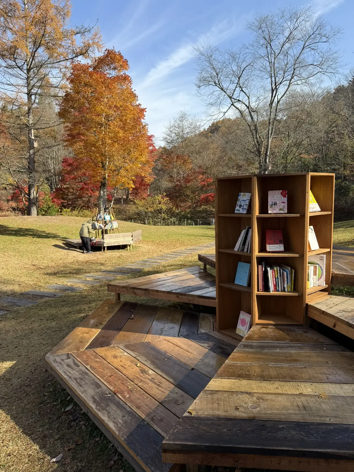 紅葉　軽井沢星野エリア　絵本